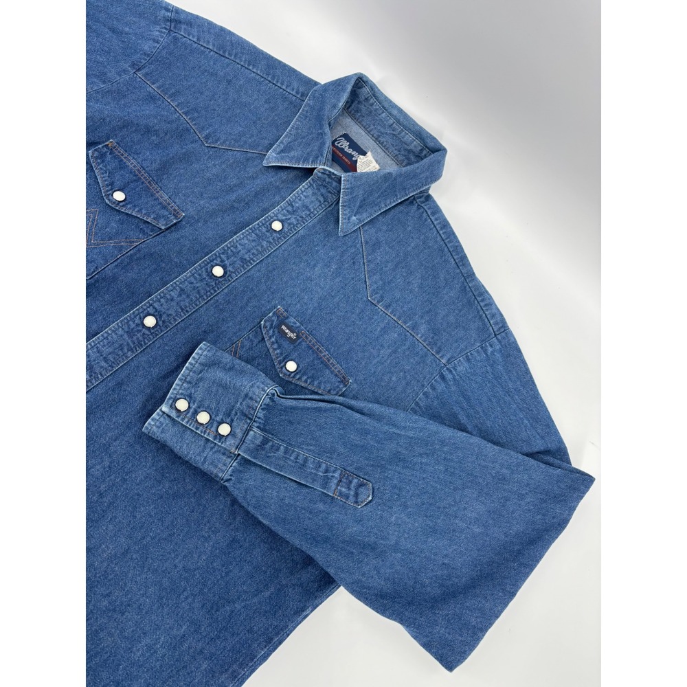 Wrangler Western Denim Shirt Mens XL Blue Pearl Snap Long Sleeve Frayed Hem